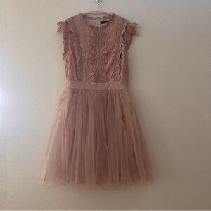 Women’s S/Juniors M- Dusty Pink Tule and Lace Flutter Sleeve Dress